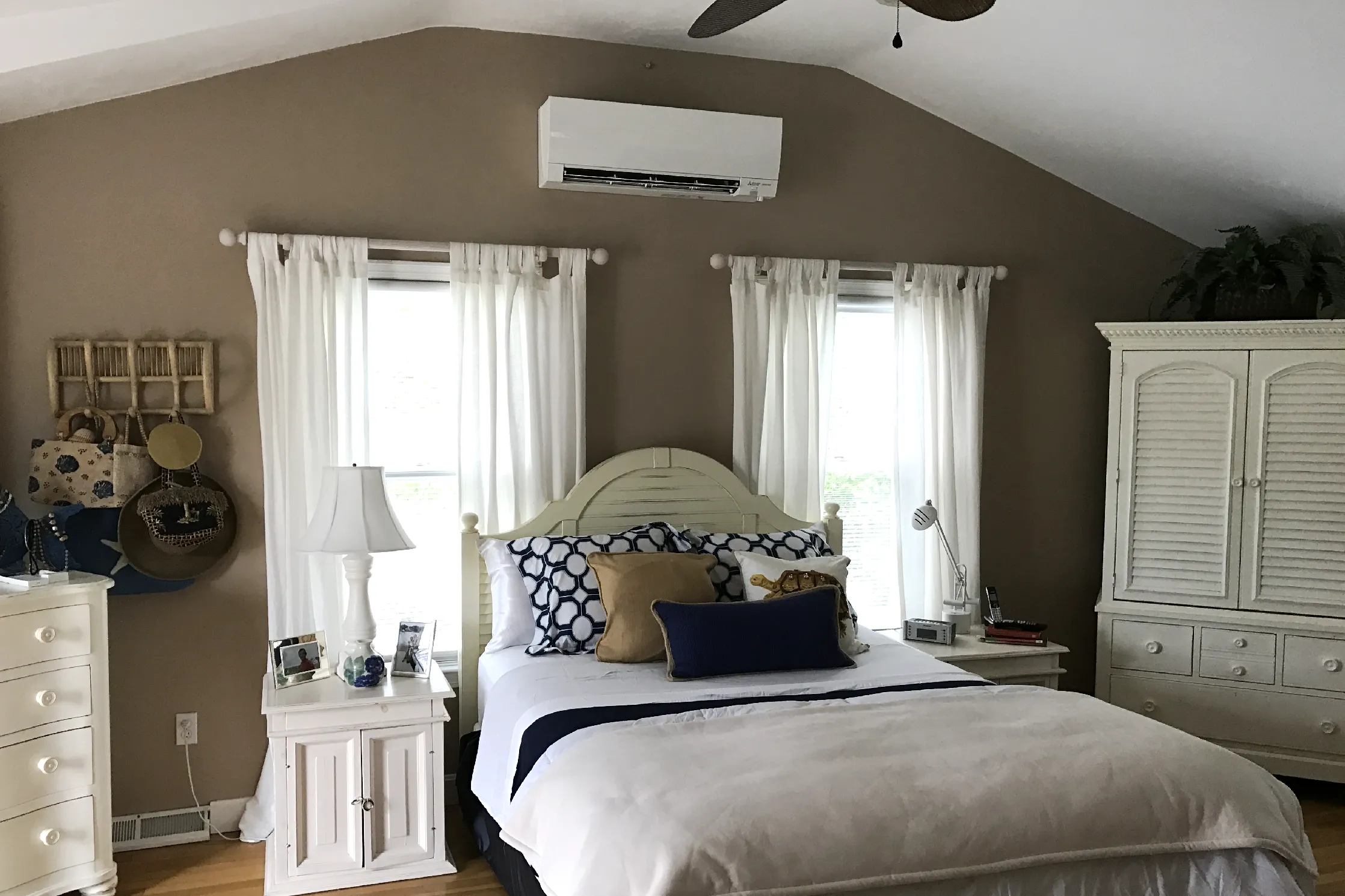A Mitsubishi Ductless system in a bedroom